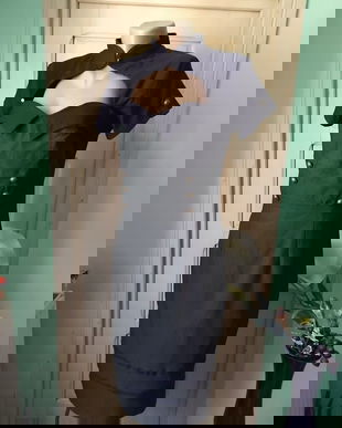 Rochie mulata, decolteu deosebit