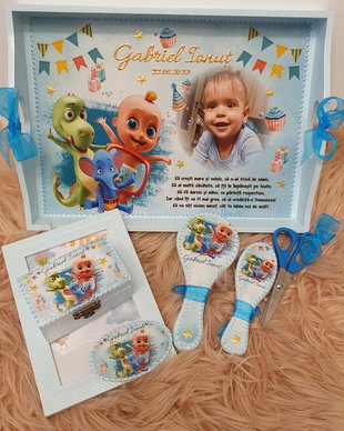 Set personalizat pentru taierea motului / 1an, baieti, tema Zigaloo, cu poza