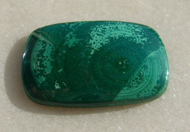 Cabochon malachit NATURAL aprox 5x21x33 mm