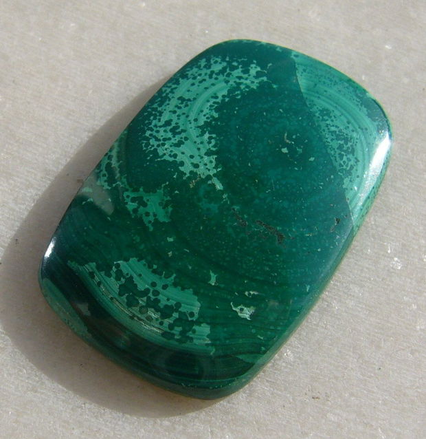 Cabochon malachit NATURAL aprox 5x21x33 mm