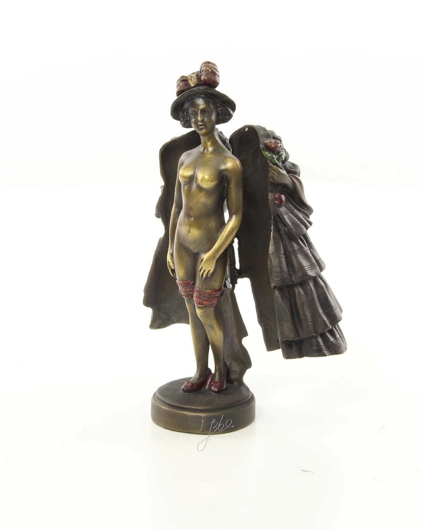 Femeie cu haina de blana-statueta erotica din bronz