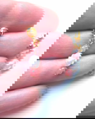 Cercei mici auriti cu perle și rodonit roz