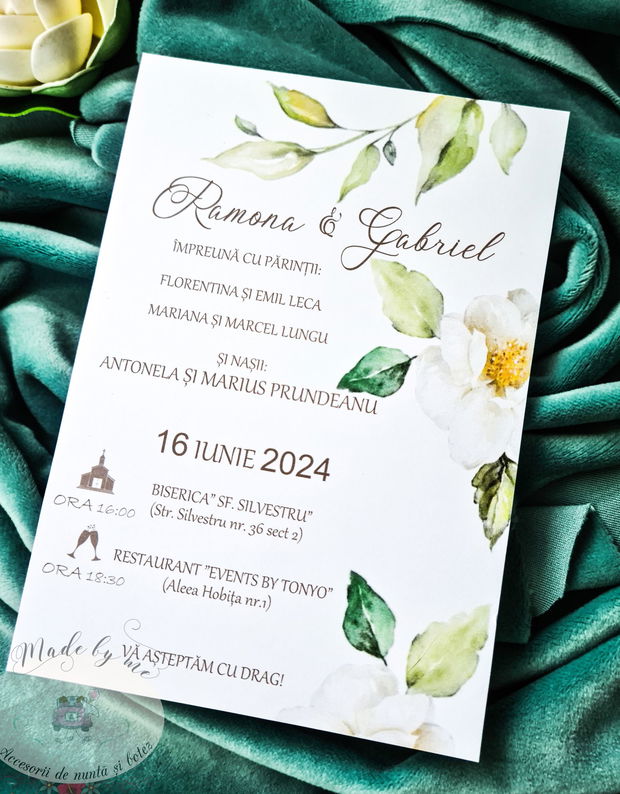 Invitatie nunta pastel cu flori albe