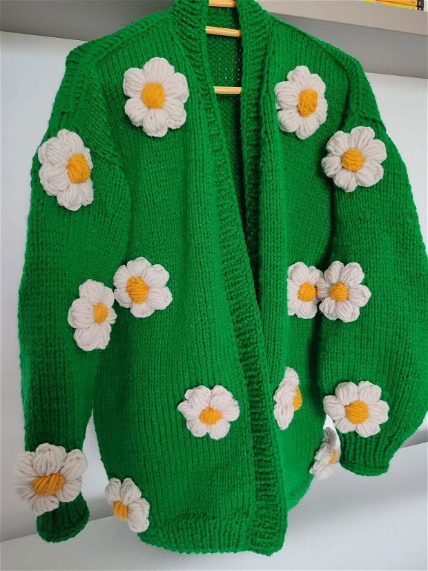 Cardigan verde cu flori