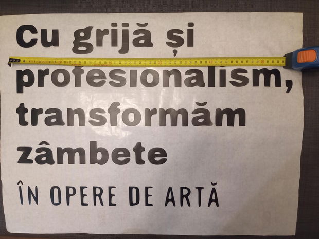 Sticker de oglindă pentru cabinete de stomatologie