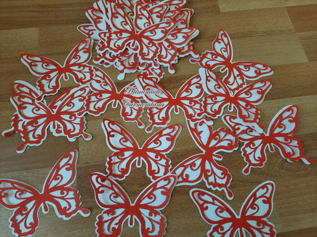 Fluturi mari decorativi