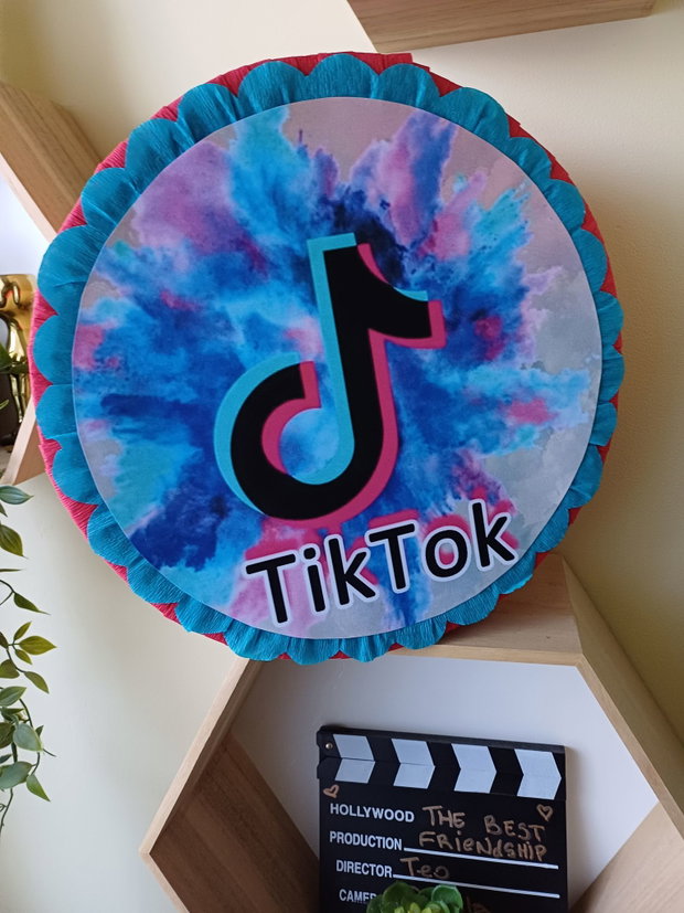 Pinata piniata Tik Tok