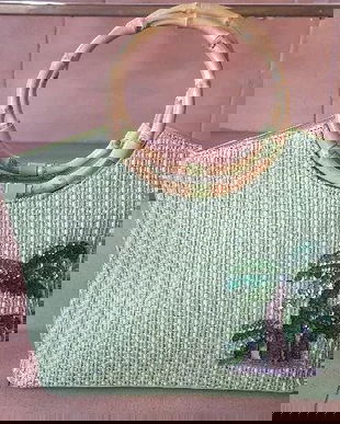 SPLENDIDA GEANTA ESTIVALA MANERE BAMBUS