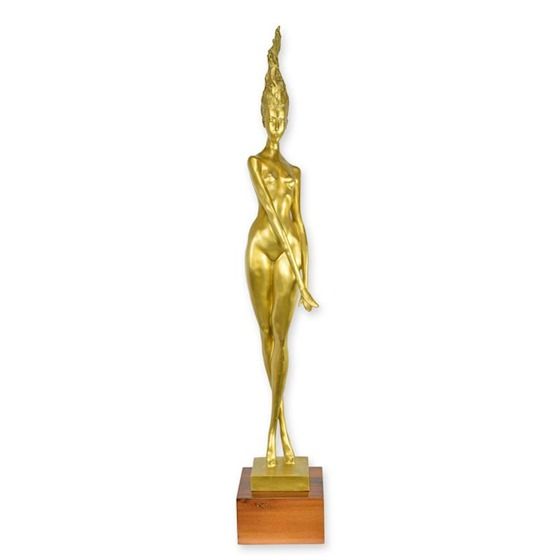 Nud modern-statueta din bronz cu soclu din marmura