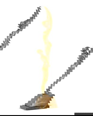 Doi acrobati-statueta din bronz cu soclu din marmura