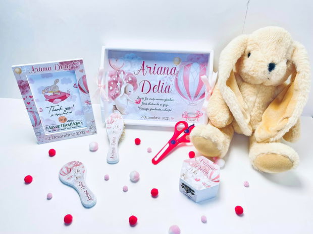 Set aniversar personalizat 1 anisor - Lovely Bunny - Tavita turta si accesorii