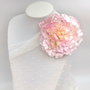 Broșă Bujor 3D - Pastel Peony