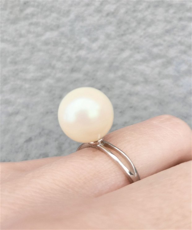 Inel reglabil din argint 92.5 cu Perlă Preciosa iridescent 12 mm