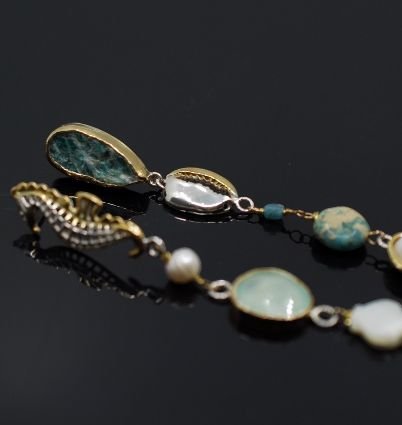 Sea Horse Cercei asimetrici, statement, din argint 925,lapis, perle si abalone