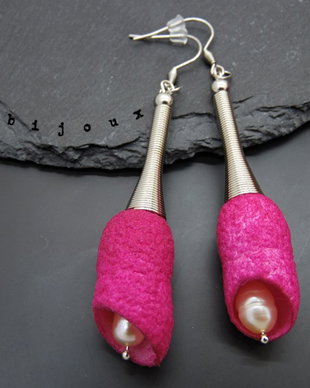 Cercei handmade statement unicat - coconi matase, perle (cod1030)