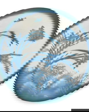 Bol din sticla cameo decorat cu narcise