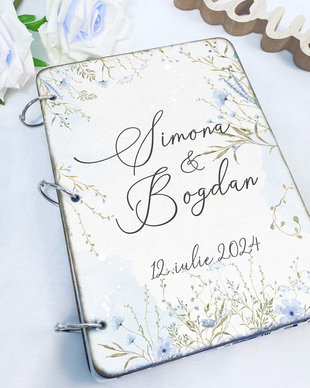 Guest book din lemn - Wild Blue Flowers