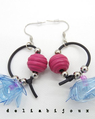Cercei statement handmade unicat - PET-uri (plastic) reciclate - flori (cod1032)