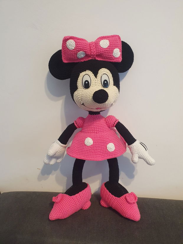 Minnie crosetata