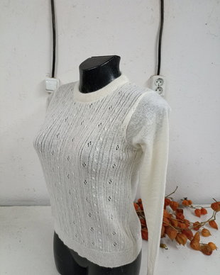 Pulover din mohair