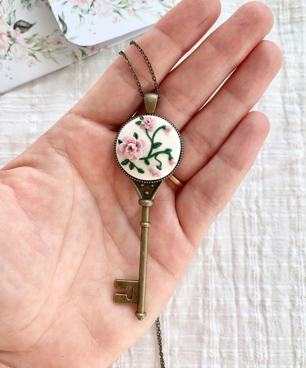 Colier Floral Key