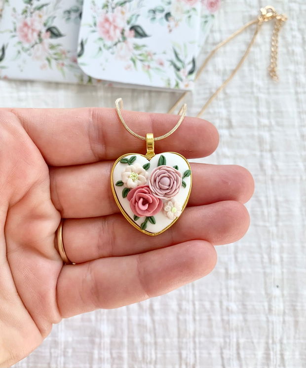 Colier Floral Heart