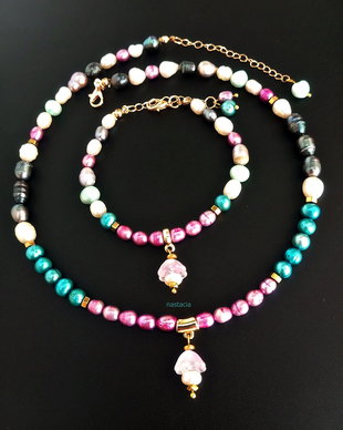 set perle naturale multicolor  si flori de lotus