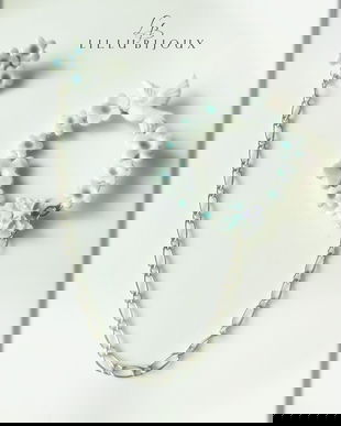 Brosa dubla cu porumbei si fluturi