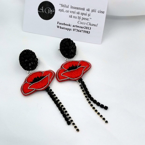 Rezervat Cercei cu Maci - Amazing Poppy