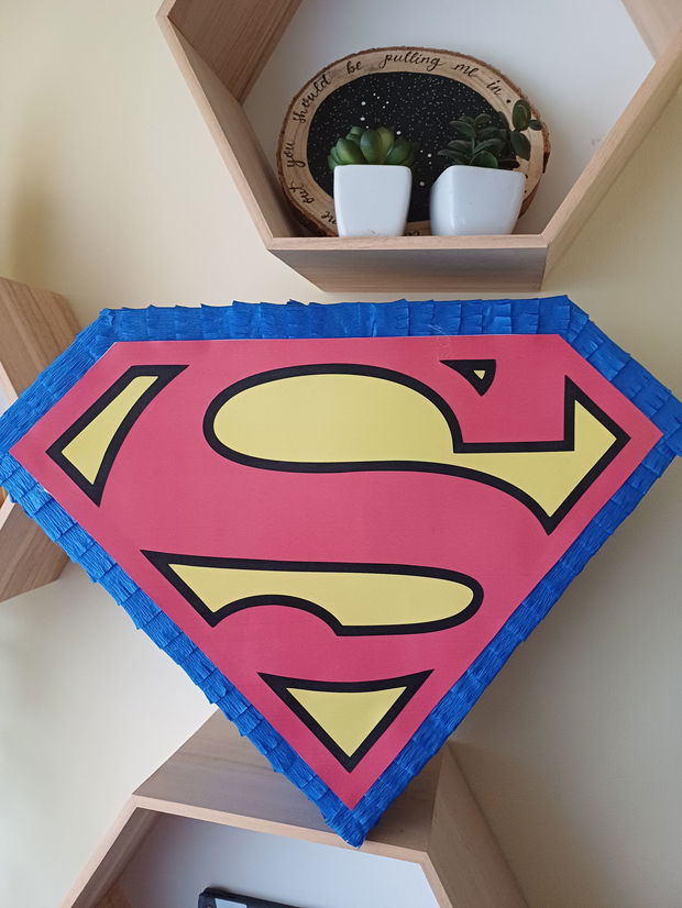 Pinata piniata Superman