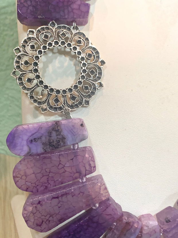 COLIER STATEMENT~FABULOUS PURPLE~agate crackle,ametist,toho,accesorii argintii,zamac