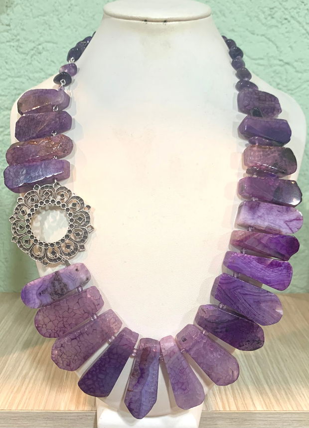 COLIER STATEMENT~FABULOUS PURPLE~agate crackle,ametist,toho,accesorii argintii,zamac