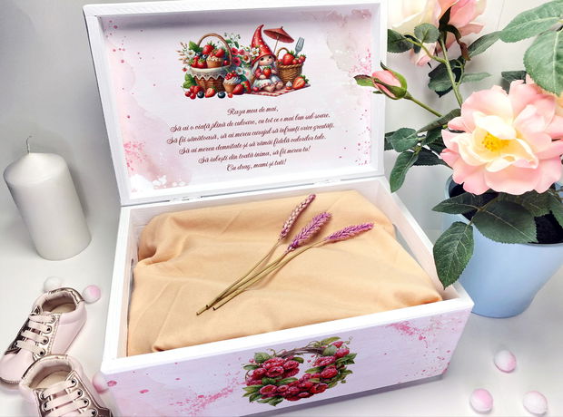 Cutie amintiri din lemn personalizata - Sweet Berries