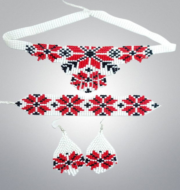 Set traditional