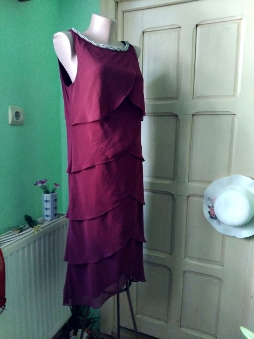 Rochie C. BERG, cu colier propriu, strasuri