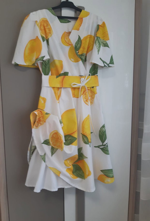 Rochie clos cu lamai