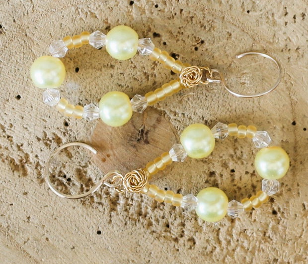 Cercei handmade cu perle din sticla,cristale biconice si margele myuki