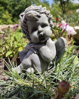 Statueta inger