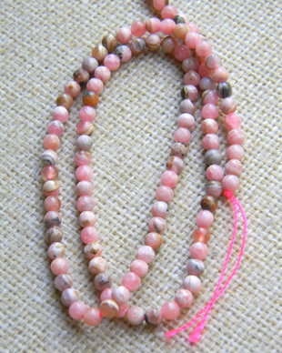Rhodocrosit 4 mm (F42)
