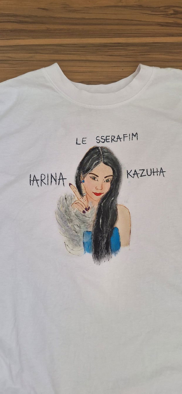 Tricou pictat  Le sserafim-Kazuha