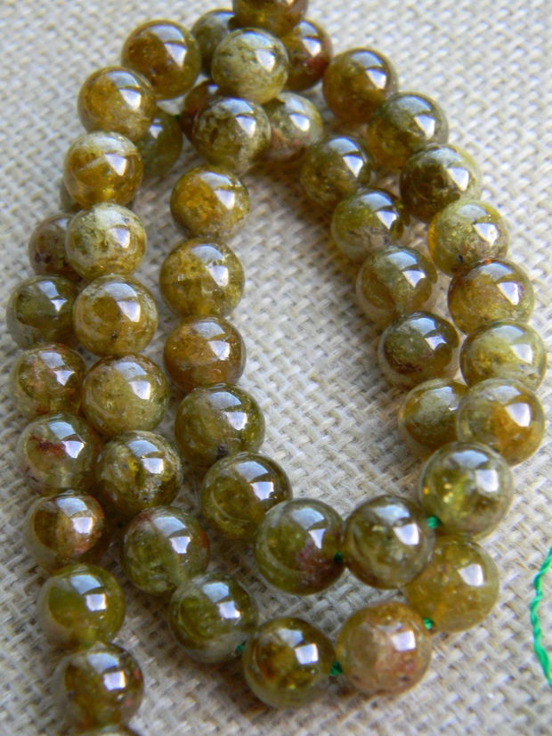 Granat verde 8 mm (MN14)