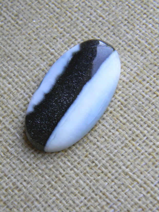 Caboson blue opal (C11)