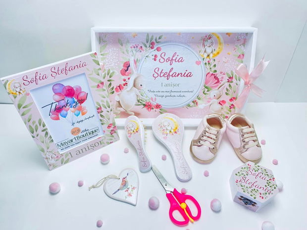 Set aniversar personalizat 1 anisor - Spring Bunny - Tavita turta si accesorii