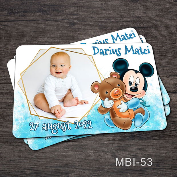 Marturii ieftine botez - Magneti personalizati pentru baieti cu Mickey Mouse