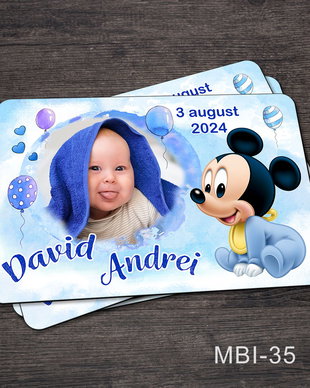 Marturii ieftine botez - Magneti personalizati pentru baieti cu Mickey Mouse