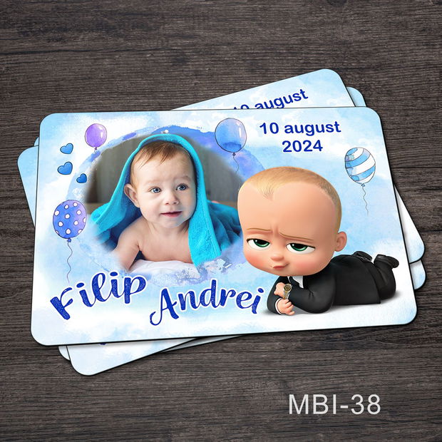 Marturii botez ieftine - Magneti frigider pentru baieti cu Baby Boss