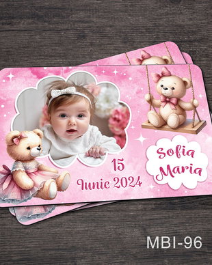 Marturii ieftine botez - Magneti personalizati pentru fetite cu ursulet in leagan