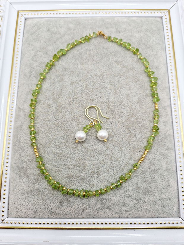 Set | Peridot | Colier si Cercei