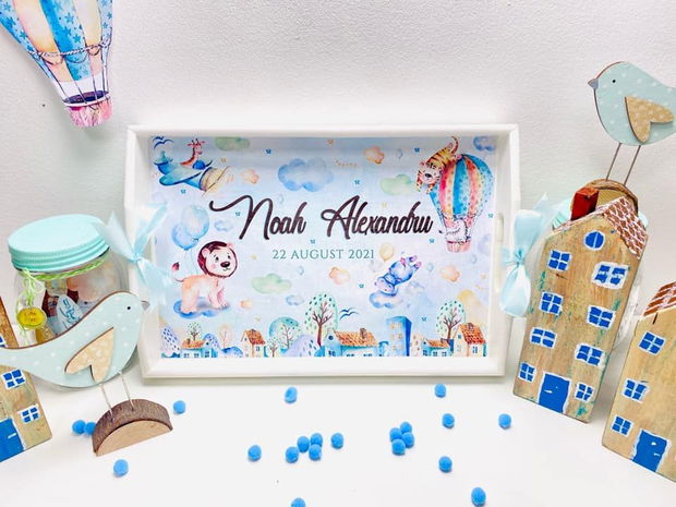 Set aniversar personalizat 1 anisor - Baby Animals Dream World - Tavita mot si accesorii