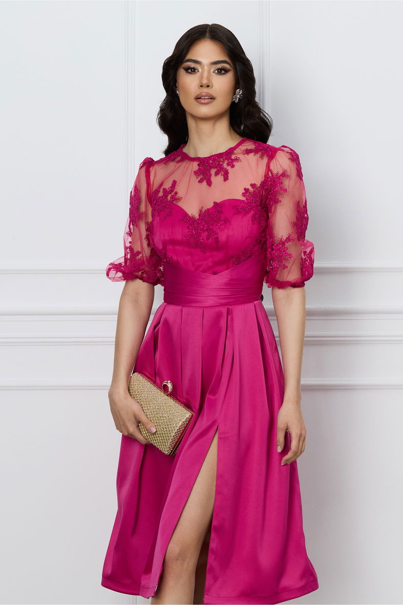 Rochie DY Fashion fucsia cu dantela la bust si crepeu pe fusta